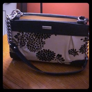 Bag with removal cover